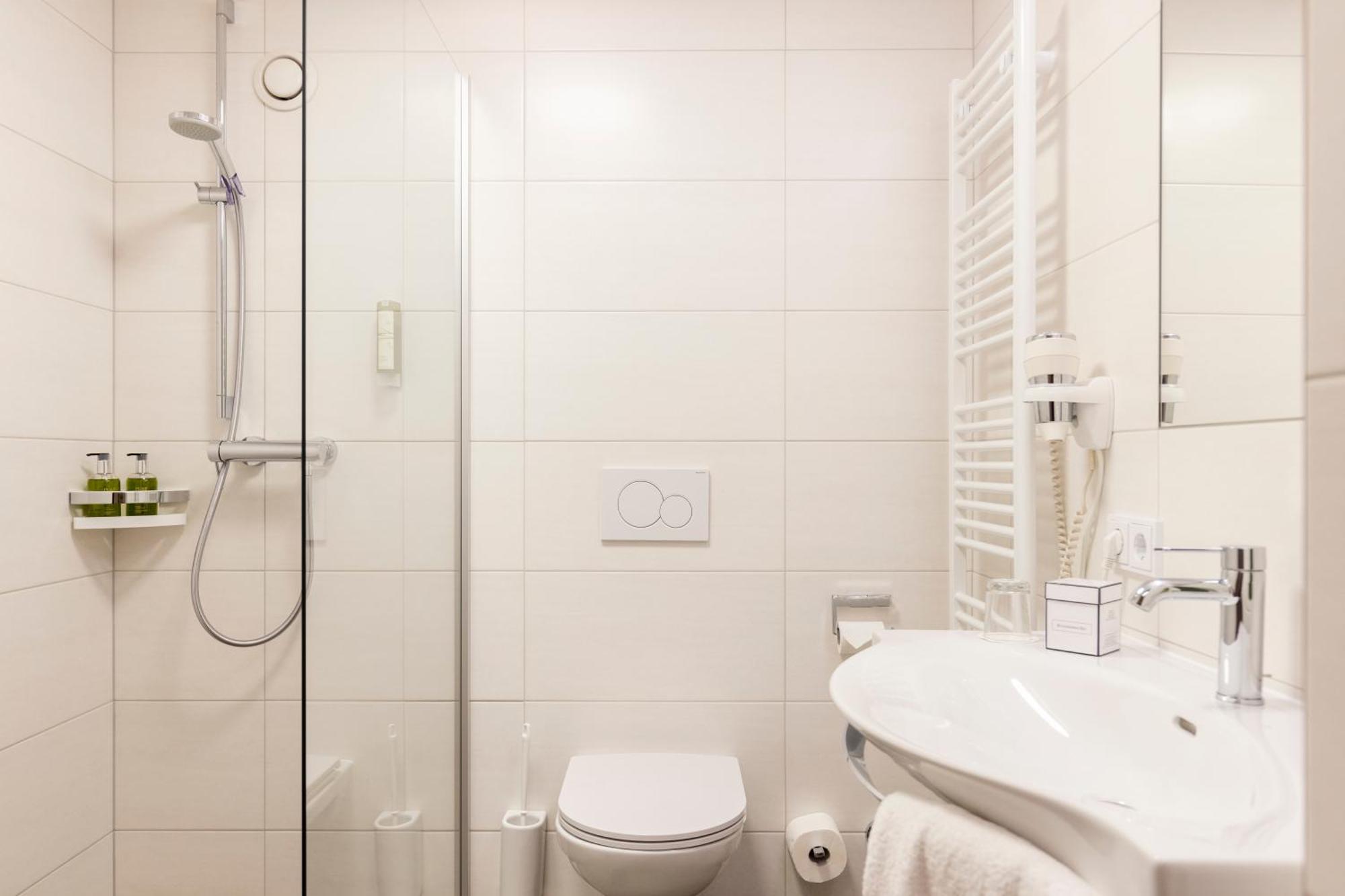 Vergeiner'S Hotel Traube 리엔츠 외부 사진